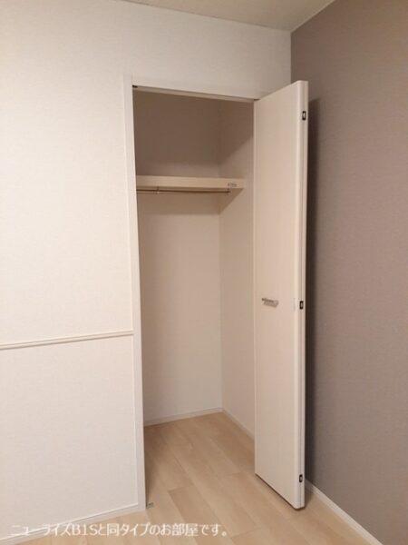 サウスウェーⅨ  2LDK・・・101号室