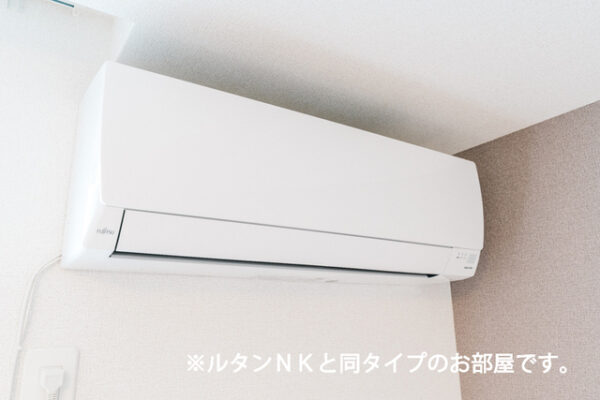 Ｒ/Ｂ  2LDK・・・203号室