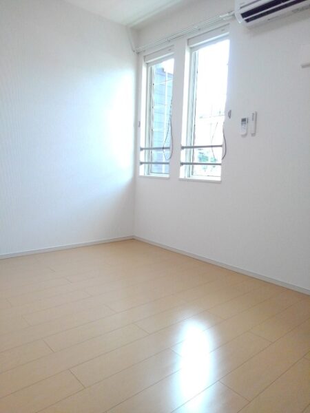 スウィートガーデンＢ　1ＬＤＫ・・・202号室