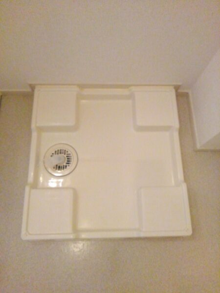 グランツ栄信　1R・・・104号室