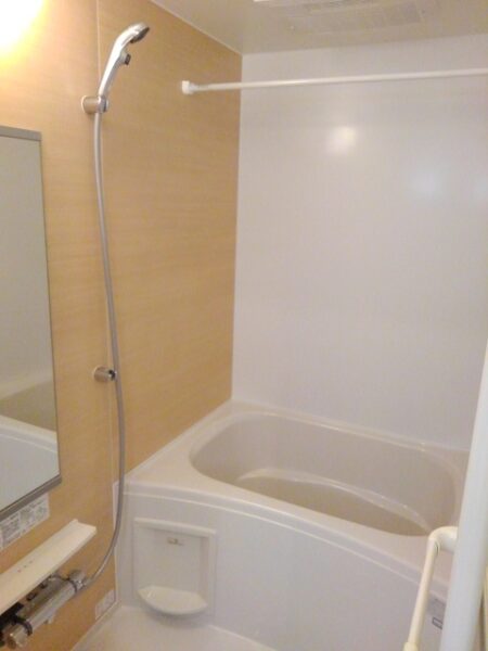 ハイ ブリッジ レジデンス　1R・・・103号室