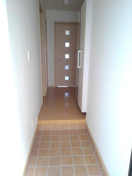 サニースクエア　1R・・・101号室