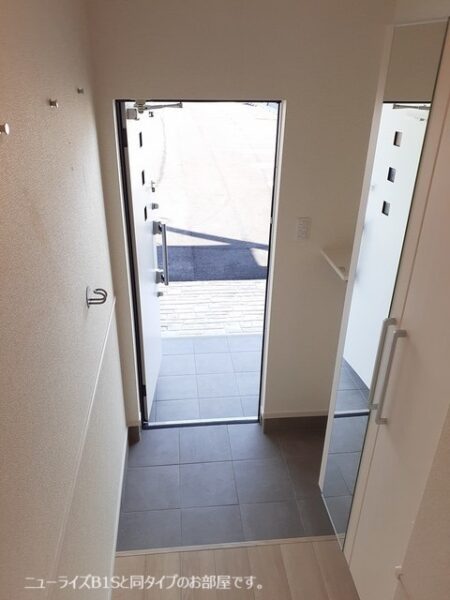 サウスウェーⅨ  3LDK・・・202号室