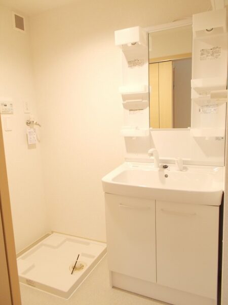 フェリオ ファイブ　2LDK・・・202号室