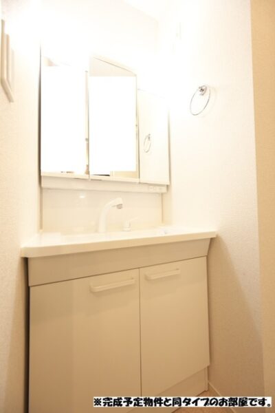 Ｒ/Ｂ  1LDK・・・101号室