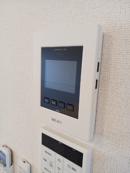 サウスウェーⅨ  3LDK・・・203号室
