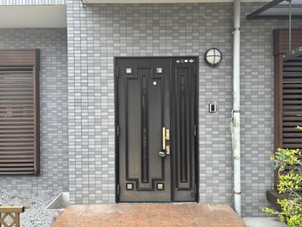 南一ヶ岡7丁目　中古住宅