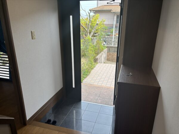 南一ヶ岡7丁目　中古住宅