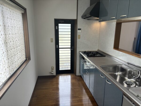 南一ヶ岡7丁目　中古住宅