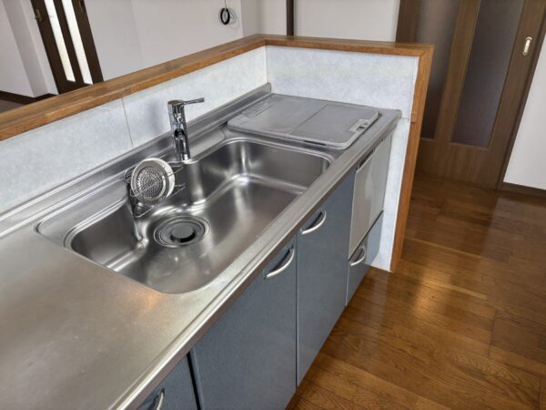 南一ヶ岡7丁目　中古住宅