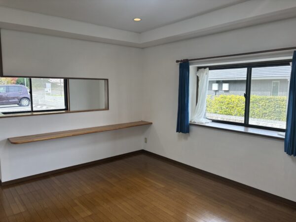 南一ヶ岡7丁目　中古住宅