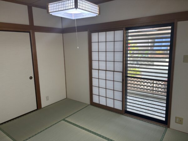 南一ヶ岡7丁目　中古住宅