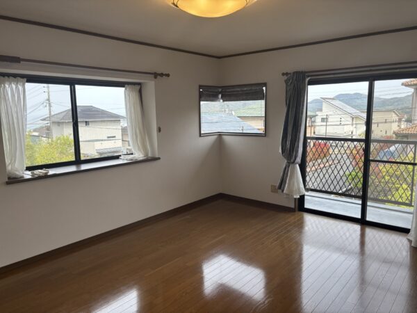 南一ヶ岡7丁目　中古住宅