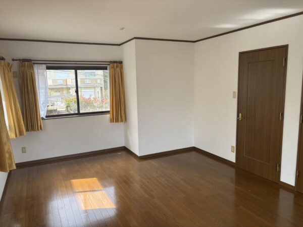 南一ヶ岡7丁目　中古住宅