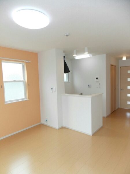 エレガンシア　1R・・・105号室