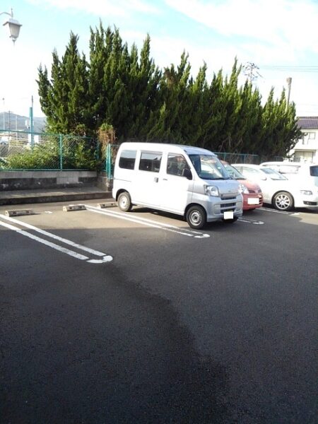 エアリー メイプル  2LDK・・・201号室