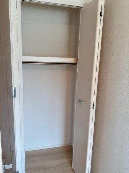 ゼファー川原崎Ⅱ　1LDK・・・104号室