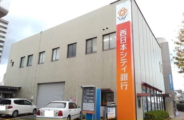 グラッツェ　1R・・・201号室