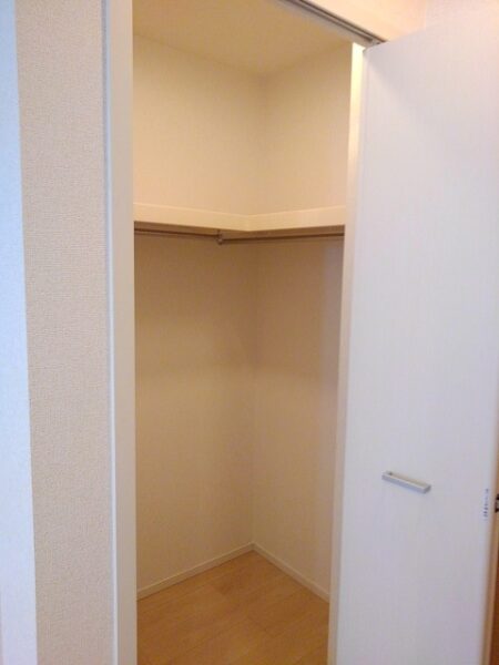 グラッツェ　1R・・・201号室