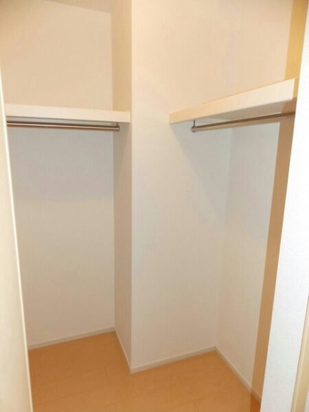 エレガンシア　1R・・・105号室