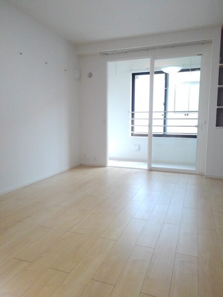 グラッツェ　1R・・・201号室