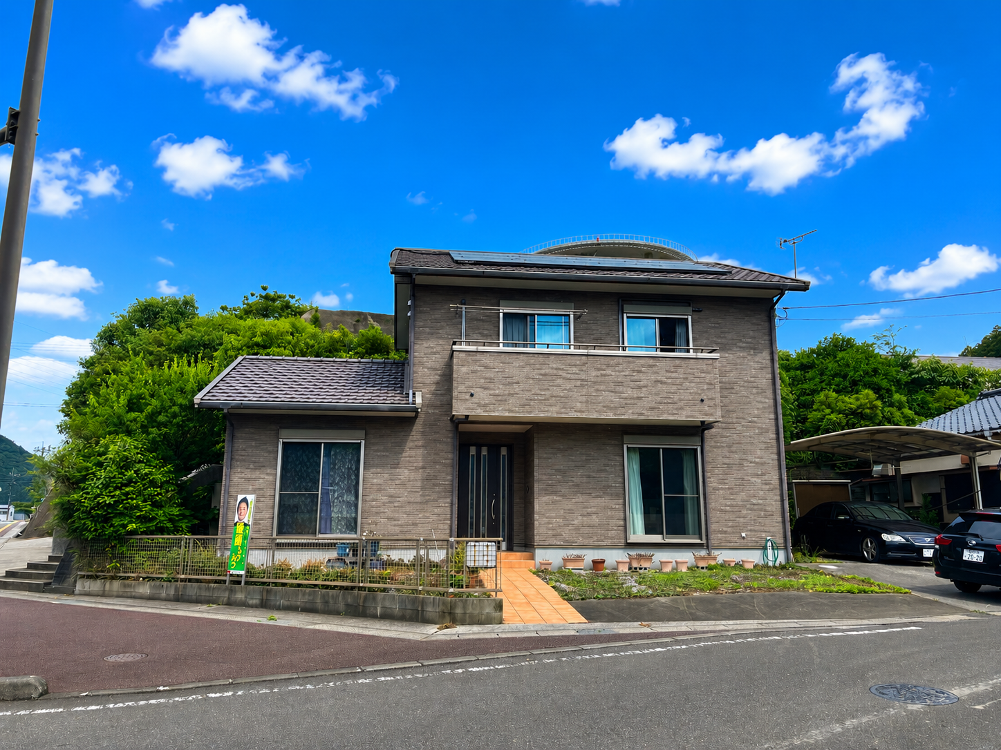 富美山町　中古住宅　4LDK+WIC　太陽光パネル付き　駐車場最大6台