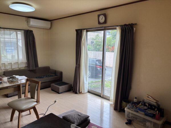 富美山町　中古住宅　4LDK+WIC　太陽光パネル付き　駐車場最大6台