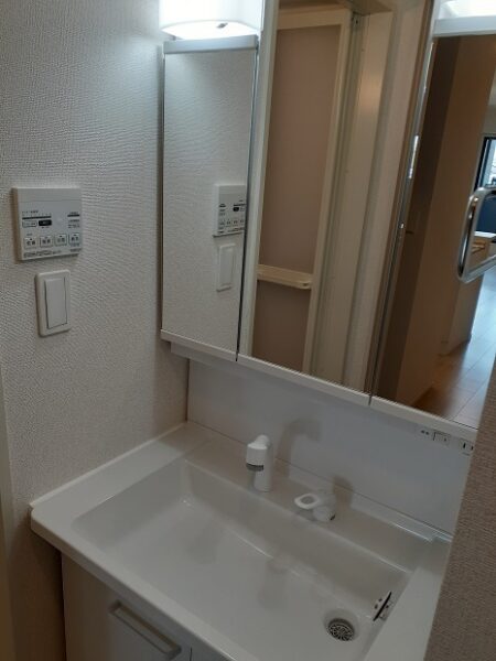 プルメリアA  1LDK・・・204号室