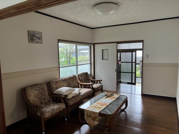 大貫町6丁目　土地　現状渡し　中古住宅としても可　約120坪