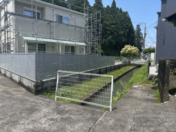 大貫町6丁目　土地　現状渡し　中古住宅としても可　約120坪