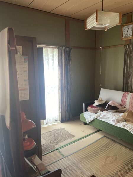 塩浜町中古住宅