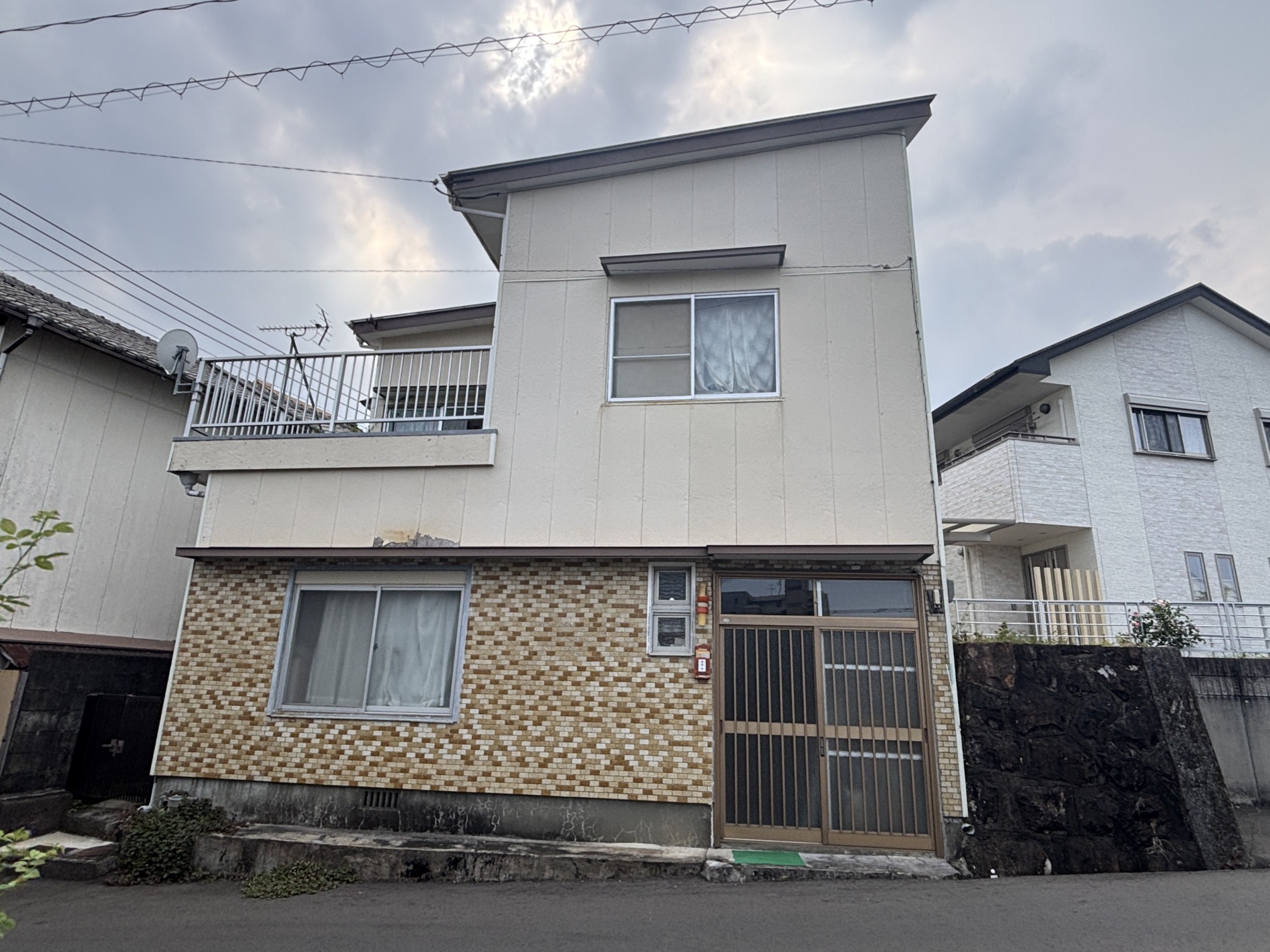 山下町 中古住宅