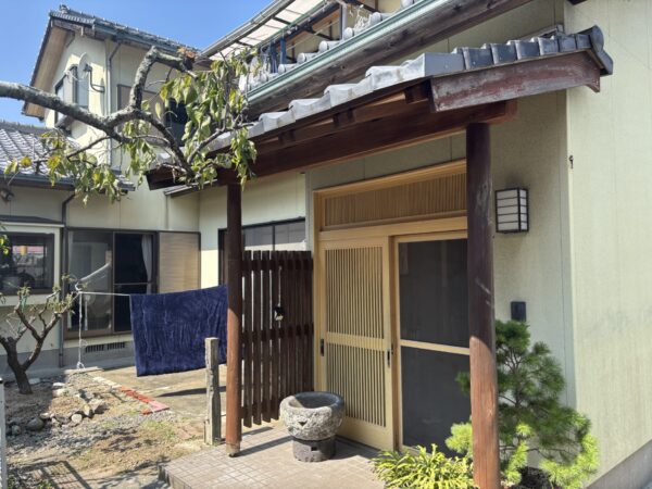 恒富町　中古住宅　5LDK　平成10年築 駐車場3台