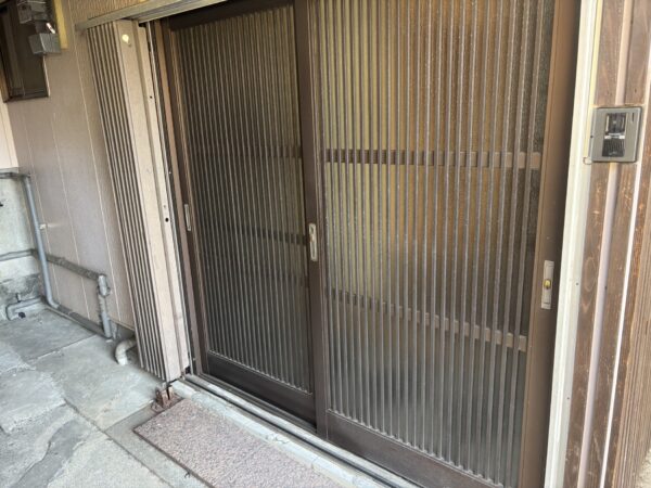 川原崎町貸家