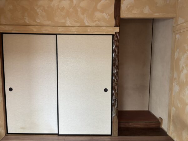 川原崎町貸家