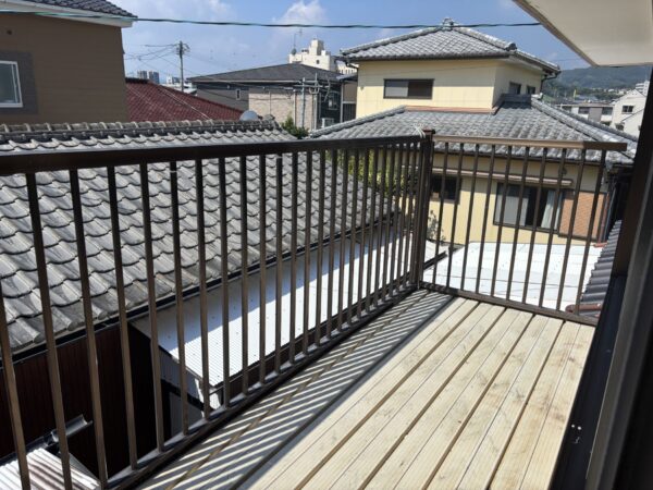 川原崎町貸家
