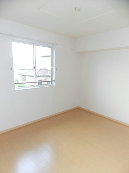 ファミール旭ヶ丘A　2LDK・・・202号室