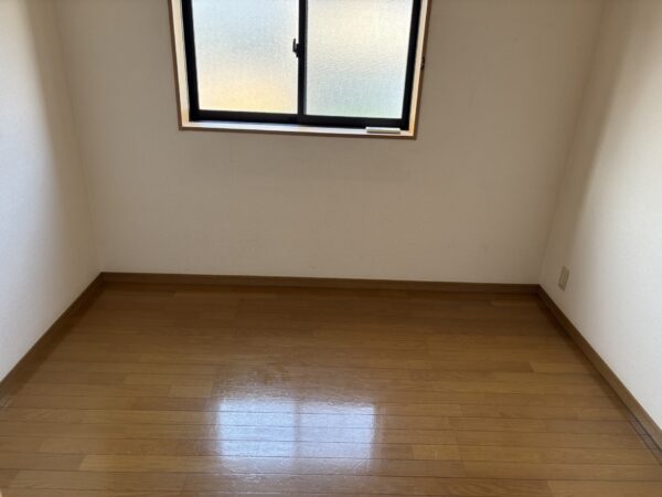 桜小路貸家