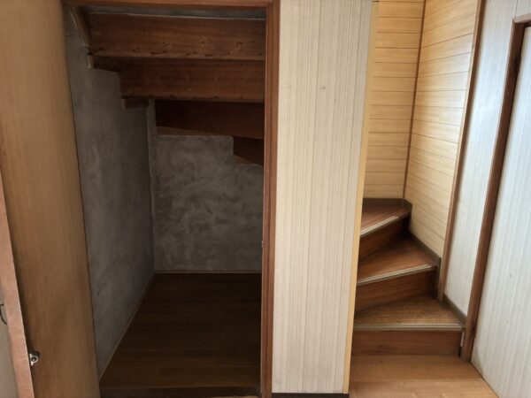 山下町貸家