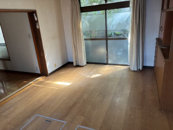 山下町貸家