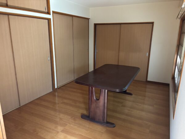 山下町貸家