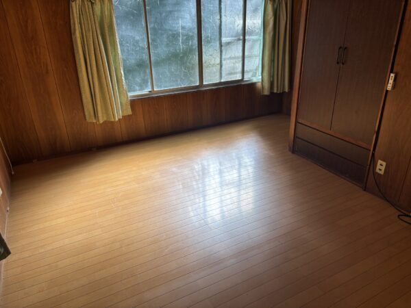 山下町貸家